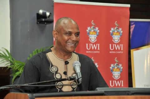 Dr. Christopher Malcolm